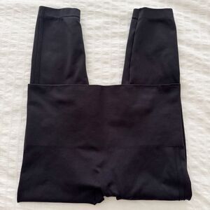 SPANX Cropped Look at Me Now Seamless Leggings - Size XL